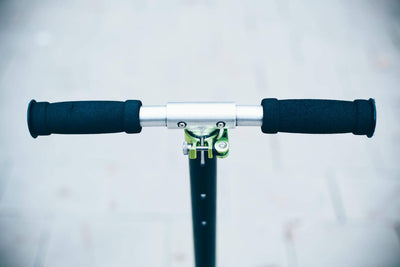 INDO Scooter vs. Traditional Scooter: Which is Best for Practicing Stunts?